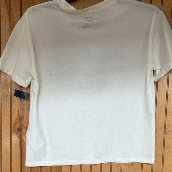 Majestic Cincinnati Reds Cream T-Shirt new with tag - Picture 2 of 2